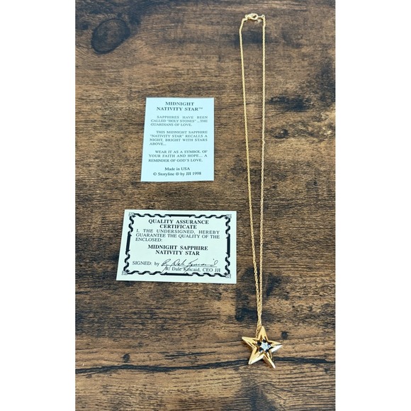 JJI Jewelry - Vintage 1998 Storyline by JJI Midnight Nativity Star Sapphire Pendant Necklace